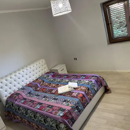 شقة Holiday Apartment Bajram Curri